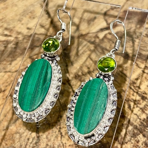 Green Oval Malachite Earrings 2” - Picture 1 of 7